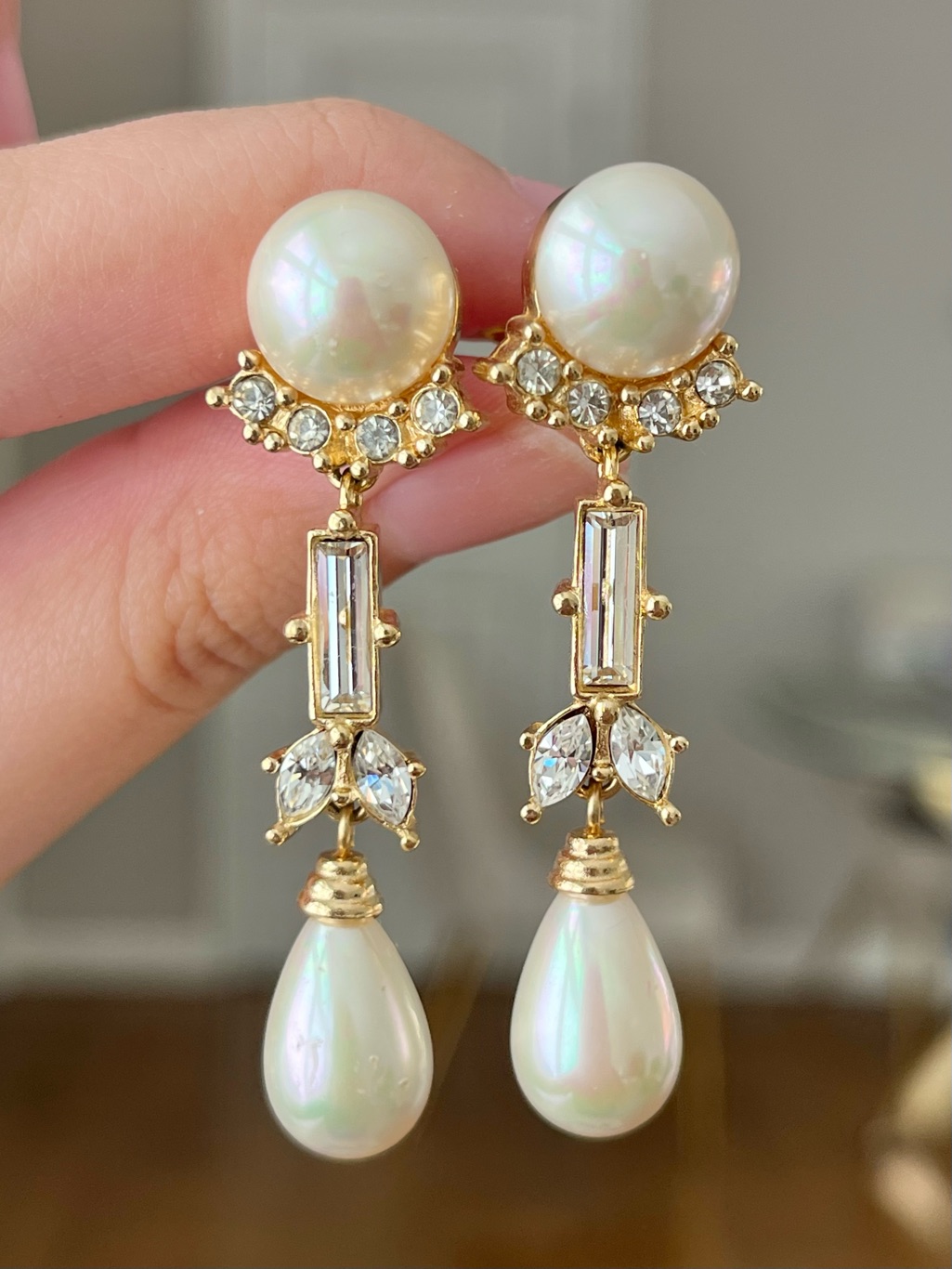 Authentic Vintage Dior Teardrop Pearl Rhinestone Long Dangle Gold Clip Earrings